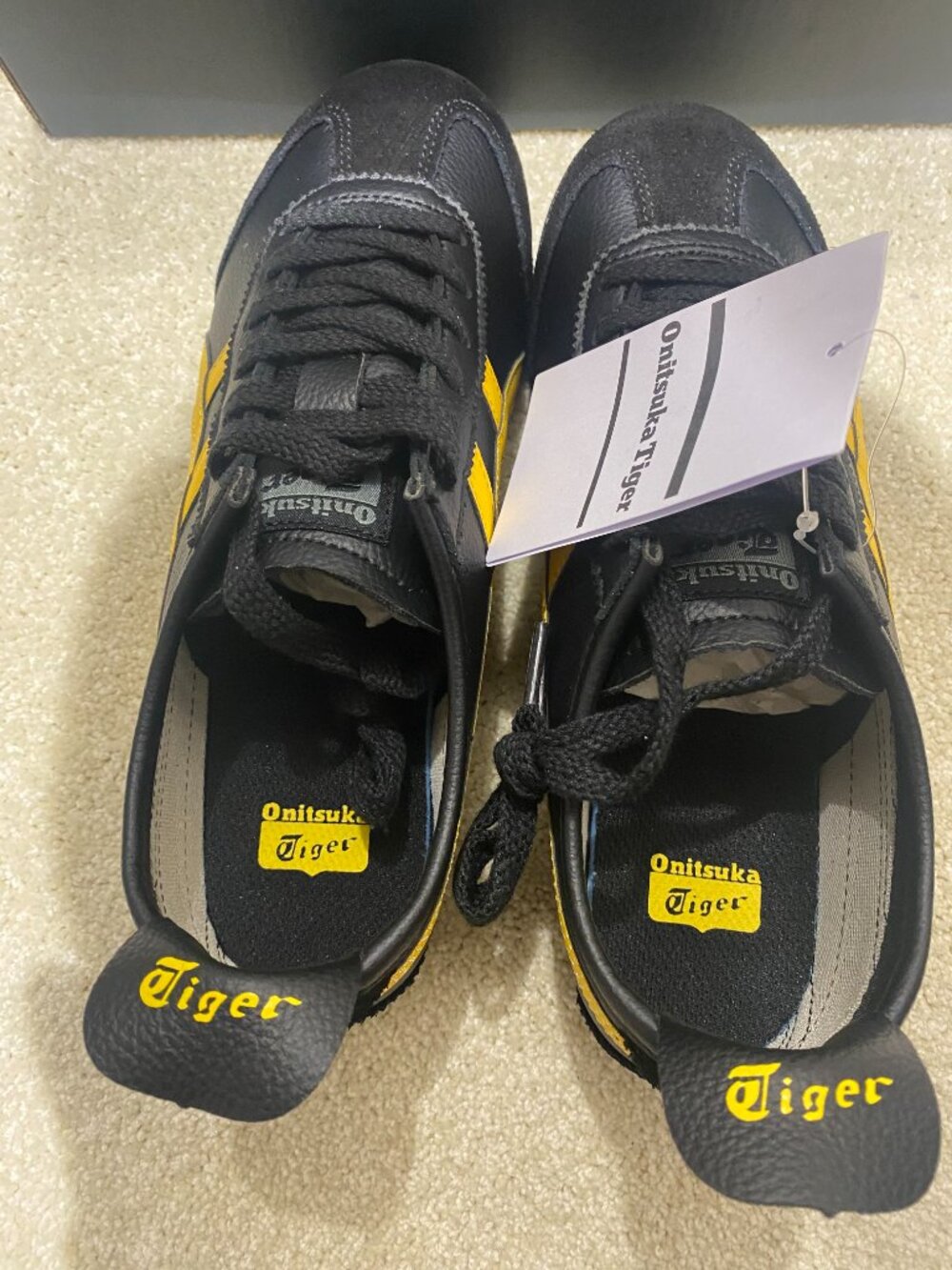 Onitsuka Tiger Mexico 66 Women’s Black Yellow Sneakers New With Box - Picture 3 of 7